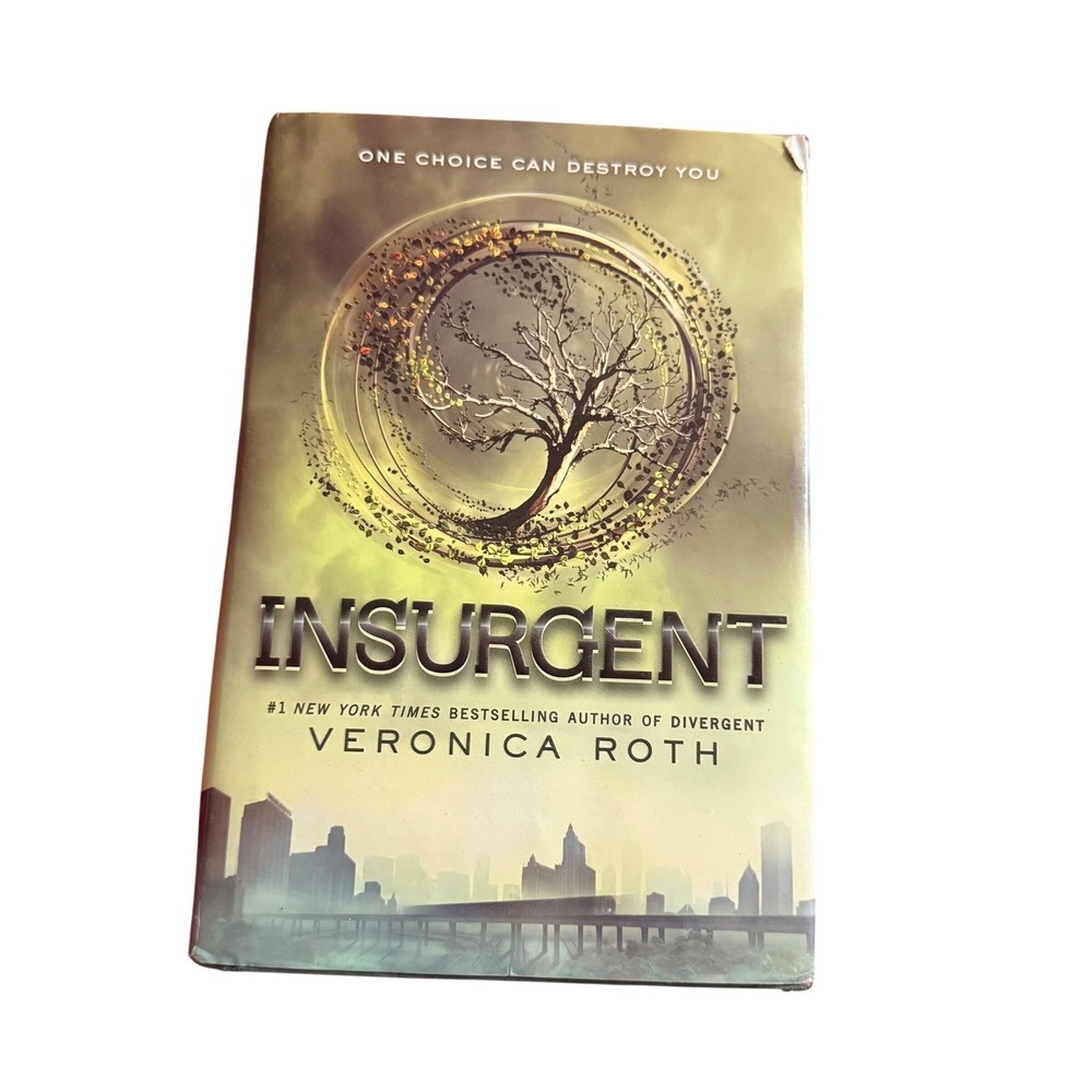 Insurgent by Veronica Roth Paperback‎ Book Dystopian Science Fiction YA Novel